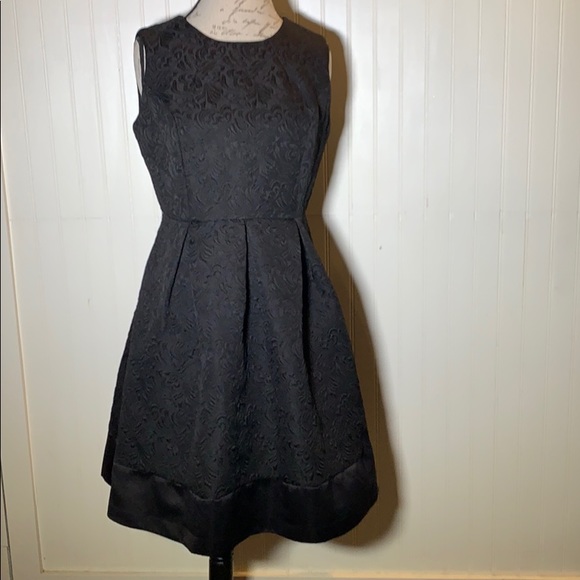 Liz Claiborne Dresses & Skirts - Liz Claiborne black cocktail dress
